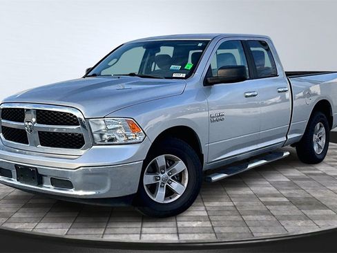 Certified 2017 RAM 1500 Classic SLT image 13