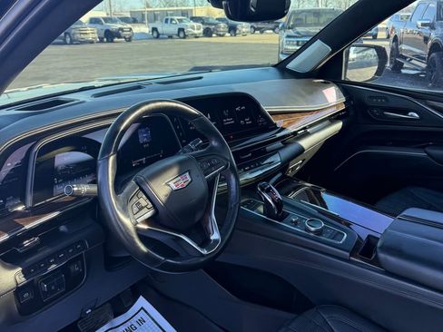 Used 2021 Cadillac Escalade Premium Luxury Platinum image 38