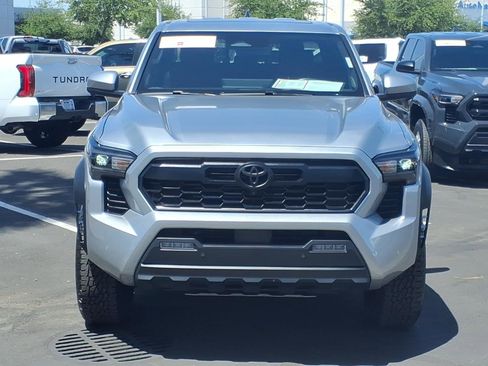 Certified 2024 Toyota Tacoma TRD Off-Road w/ TRD Off Road Premium Package AWD/4WD image 2