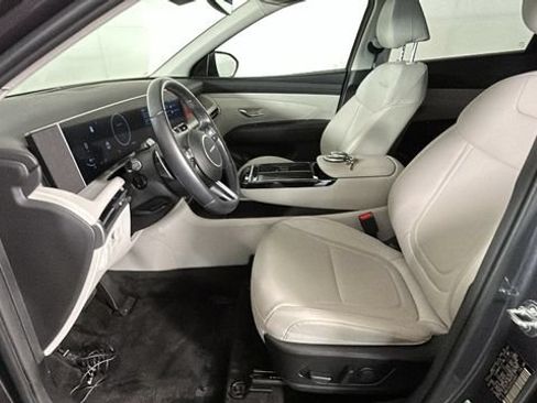 Used 2025 Hyundai Tucson SEL AWD/4WD image 12