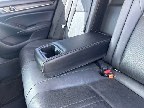 Used 2020 Honda Accord EX-L image 19