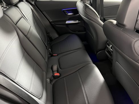 Used 2026 Mercedes-Benz GLC 300 4MATIC image 24