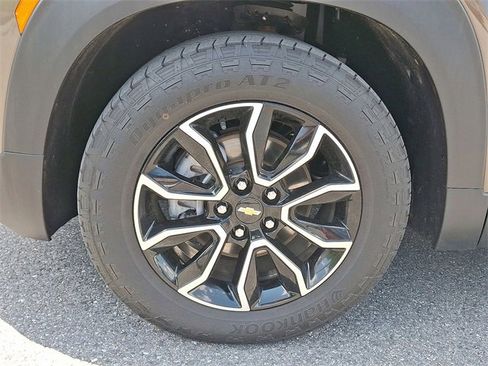 Certified 2022 Chevrolet TrailBlazer ACTIV w/ Sun and Liftgate Package image 33