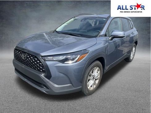 Used 2022 Toyota Corolla Cross LE FWD image 1