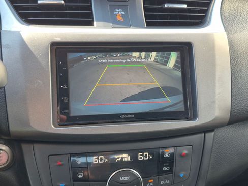 Used 2018 Nissan Sentra SV FWD image 24