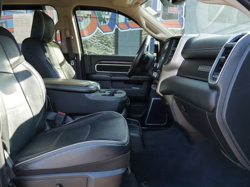 Used 2022 RAM 2500 Laramie AWD/4WD image 7