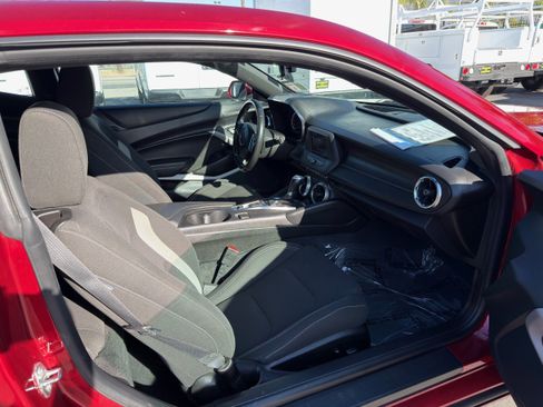 Used 2023 Chevrolet Camaro LT image 10
