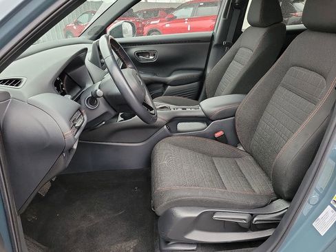 Used 2025 Honda HR-V Sport image 10