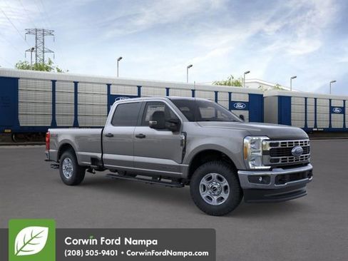 New 2026 Ford F350 XLT image 1