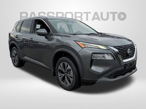 Certified 2023 Nissan Rogue SV image 3