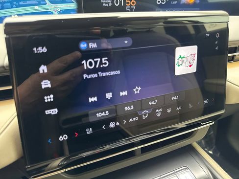 Used 2025 Lincoln Nautilus Reserve AWD/4WD image 64