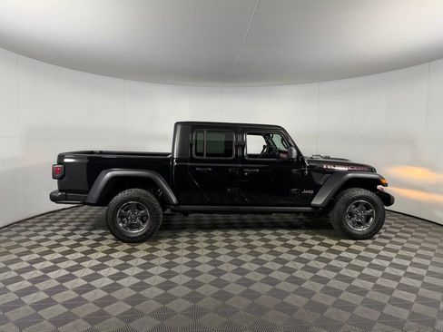 Certified 2023 Jeep Gladiator Rubicon w/ Cold Weather Group image 6