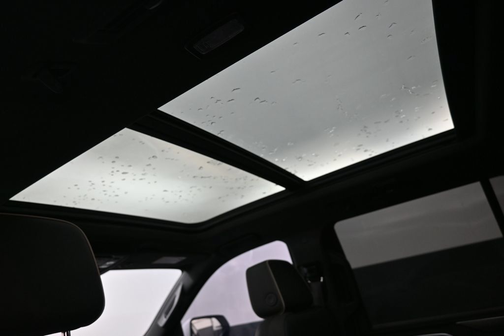 Used 2022 GMC Yukon SLT w/ SLT Premium Package RWD image 25