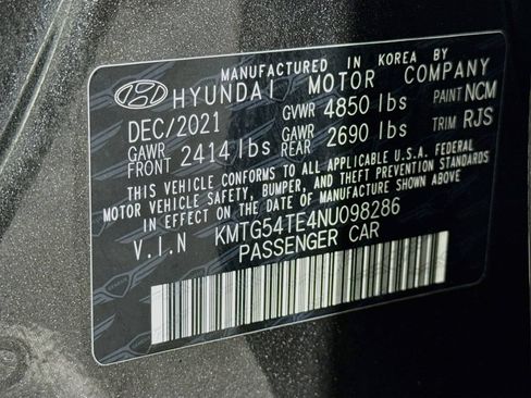 Used 2022 Genesis G70 3.3T RWD image 41