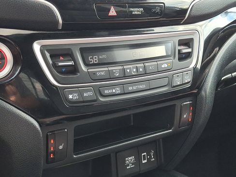 Used 2023 Honda Ridgeline Black Edition image 19