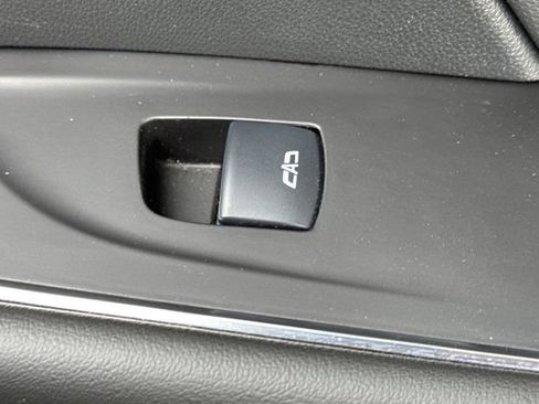 Used 2024 Buick Envision Preferred AWD/4WD image 22