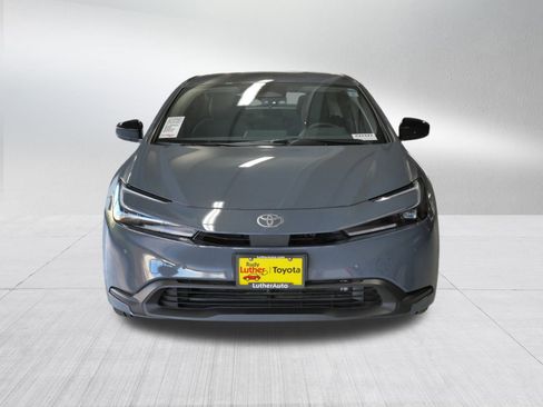 Certified 2025 Toyota Prius LE image 2