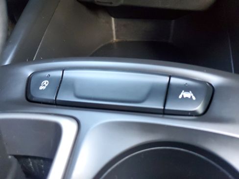 Used 2024 Chevrolet Trax LS FWD image 25