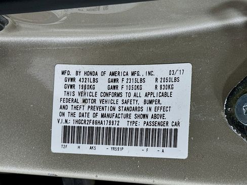 Certified 2017 Honda Accord EX-L image 27