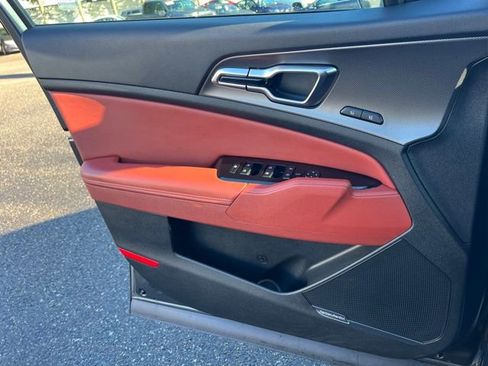 Certified 2023 Kia Sportage SX Prestige image 18