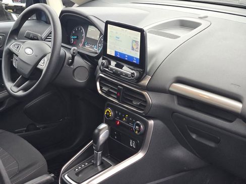 Used 2022 Ford EcoSport SE image 6