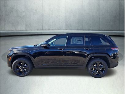 New 2025 Jeep Grand Cherokee Altitude