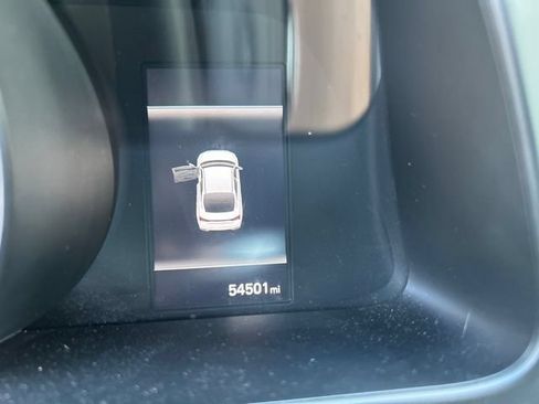 Used 2021 Hyundai Elantra SE FWD image 14