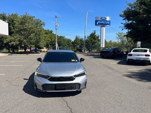 Used 2025 Honda Civic Sport image 2