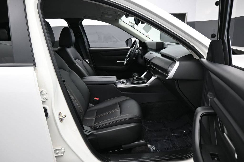 Used 2026 MAZDA CX-90 3.3 Turbo w/ Select Package AWD/4WD image 43