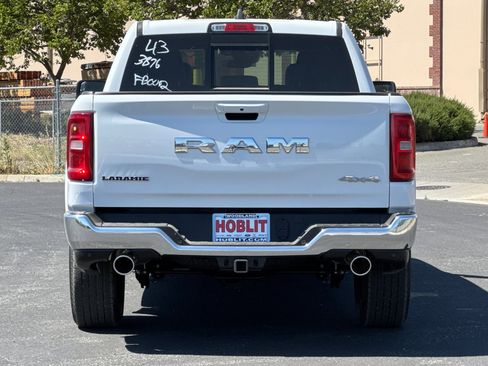 New 2026 RAM 1500 Laramie AWD/4WD image 4