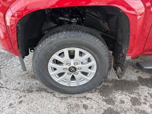 New 2026 Toyota Tacoma SR5 AWD/4WD image 7
