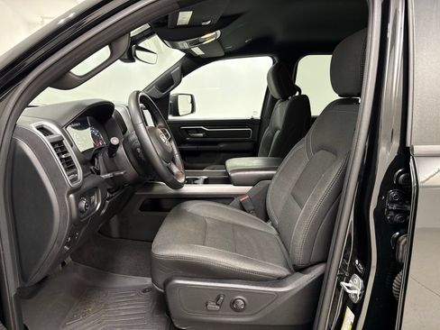 Used 2022 RAM 1500 Big Horn AWD/4WD image 18