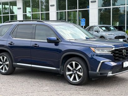 Certified 2025 Honda Pilot Touring