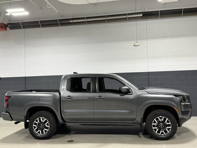 New 2027 Nissan Frontier SV AWD/4WD image 3