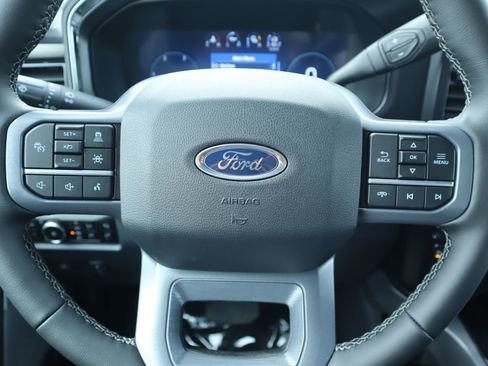 New 2026 Ford F250 Lariat AWD/4WD image 3