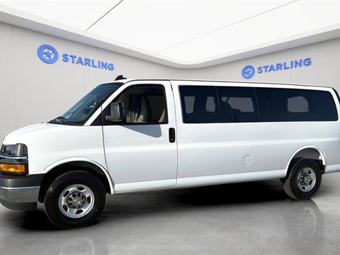 Used 2025 Chevrolet Express 3500 LT w/ LT Preferred Equipment Group image 2