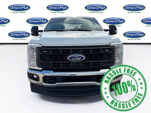 Used 2023 Ford F250 XL w/ FX4 Off-Road Package AWD/4WD image 2