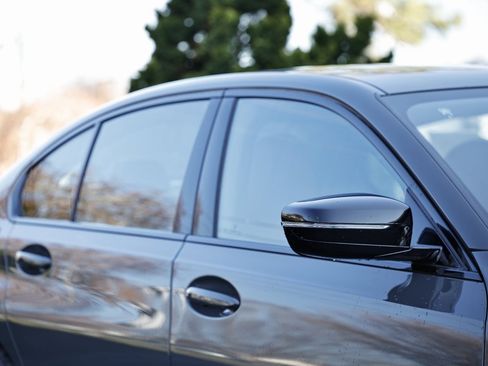 New 2026 BMW 330i xDrive Sedan image 3