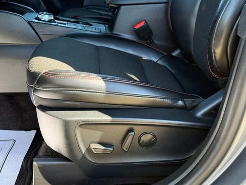 Used 2024 Ford Escape ST-Line image 14