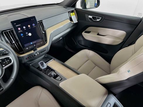 New 2026 Volvo XC60 B5 Plus w/ Protection Package Premier image 21