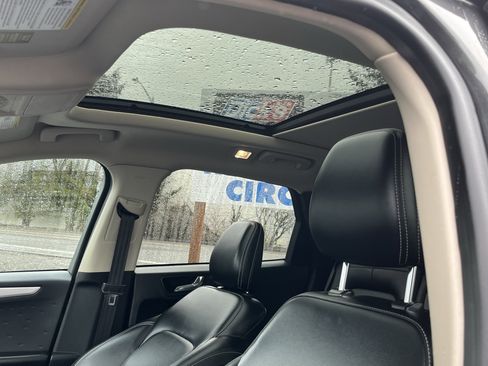 Used 2020 Ford Escape SE Sport image 20