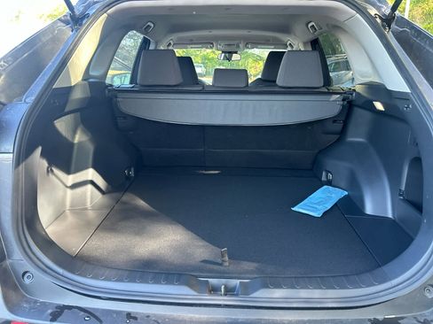 Used 2023 Toyota RAV4 XLE image 10