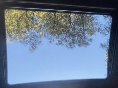 Used 2023 BMW 330i Sedan w/ Driving Assistance Package image 24