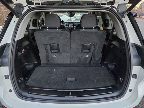 Used 2021 Jeep Grand Cherokee L Laredo w/ Luxury Tech Group I image 27