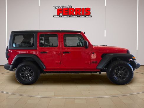 Used 2024 Jeep Wrangler Unlimited Sport AWD/4WD image 2