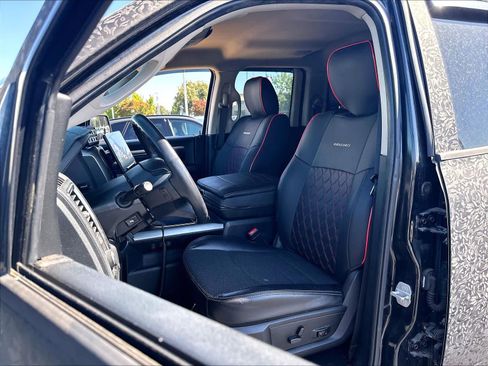 Used 2016 RAM 1500 Sport w/ Black Ram 1500 Sport Group AWD/4WD image 22