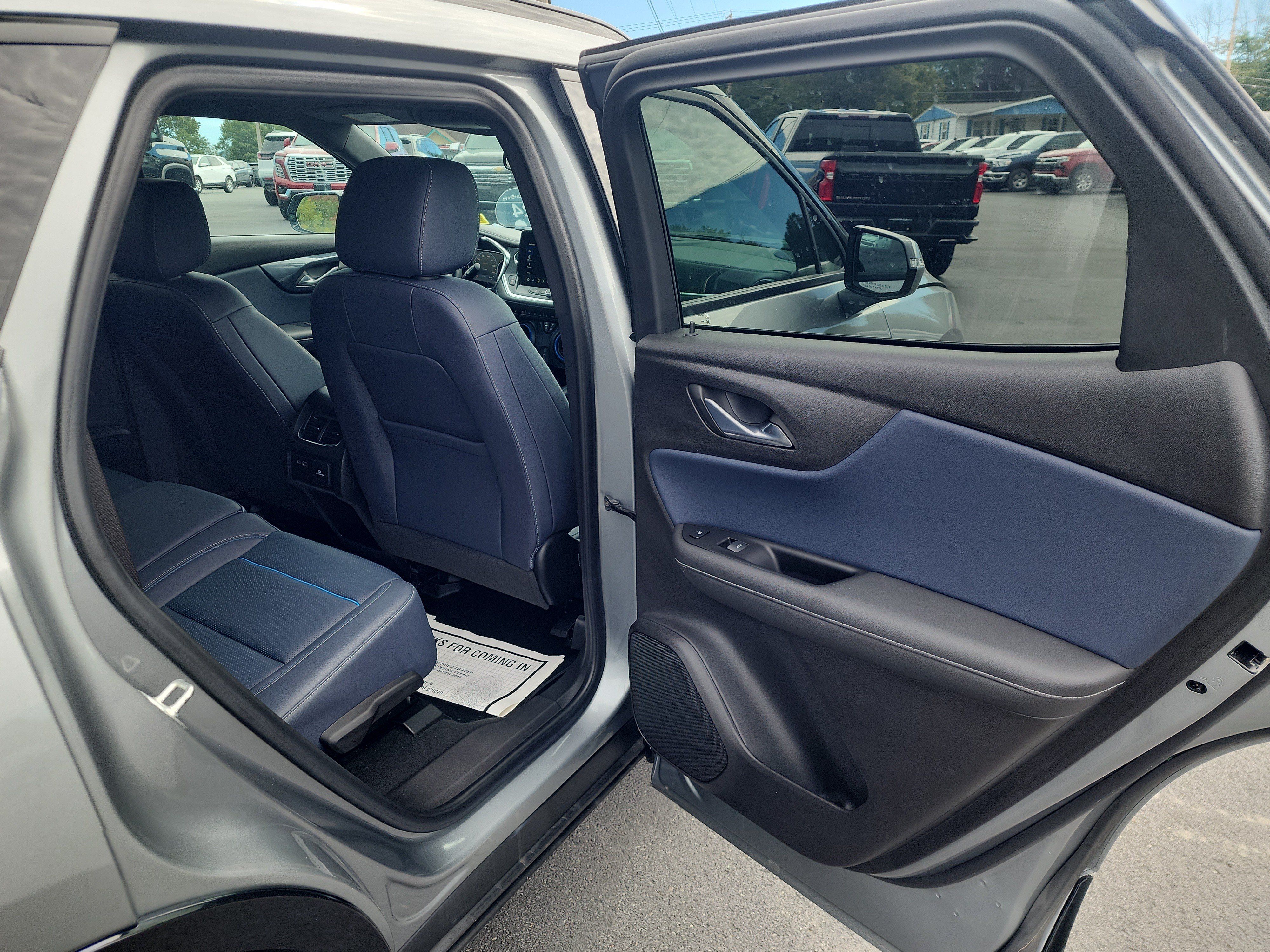 Certified 2024 Chevrolet Blazer RS w/ Enhanced Convenience Package AWD/4WD image 33