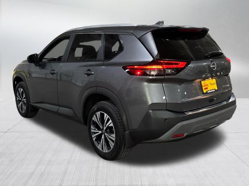 Used 2023 Nissan Rogue SV w/ SV Premium B Package AWD/4WD image 4