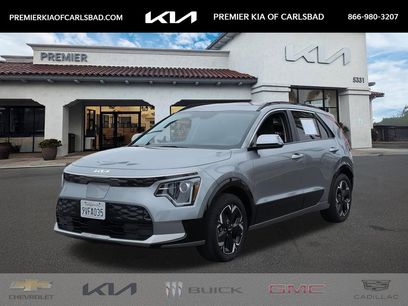 Certified 2025 Kia Niro Wind