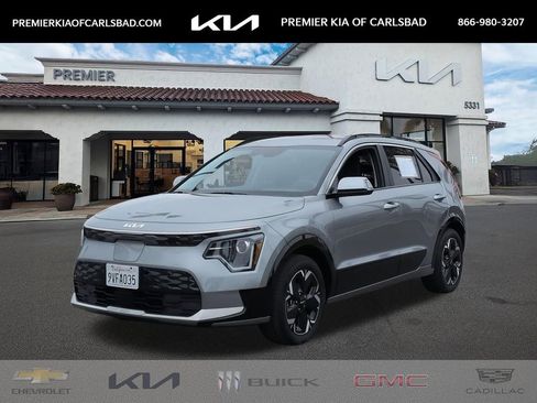 Certified 2025 Kia Niro Wind FWD image 1
